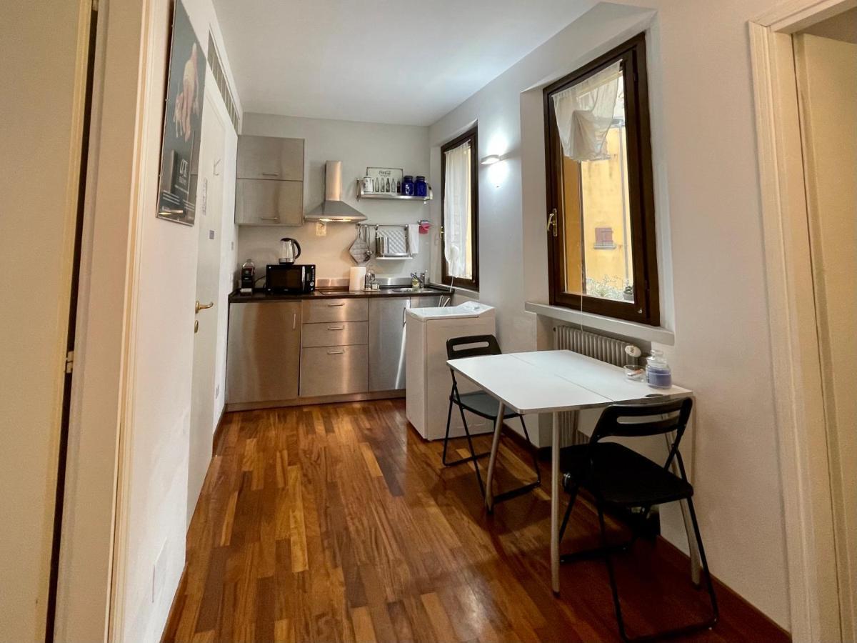 Giulia Suite Болонья Экстерьер фото